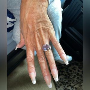 Purple costume ring, size 7